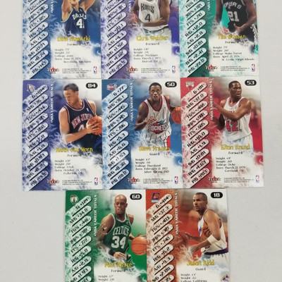 8 Fleer Game Time Basketball Cards from 2000-01 Series - Nowitzki to Kidd
