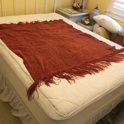 Lot 3 - Assortment of Blankets 