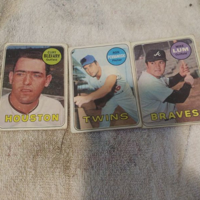 1969 3 card. Lot