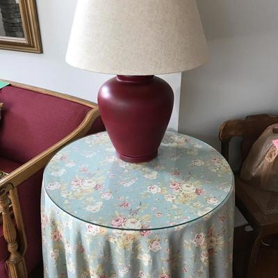 Lot 25 - Shabby Chic Lamp, Table and Pillow