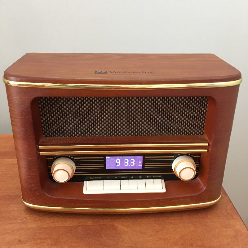 Lot 32 - Wolverine Retro Inspired Radio | EstateSales.org