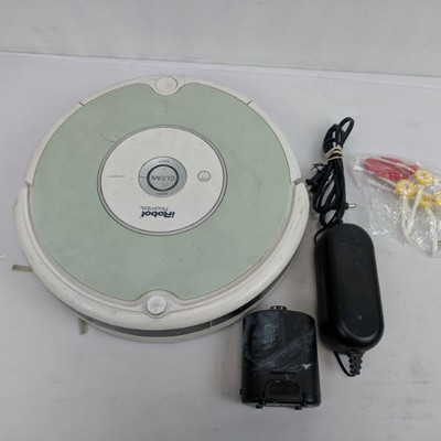 Roomba iRobot Cleaner W/ Charger & Accessories - Tested, Works