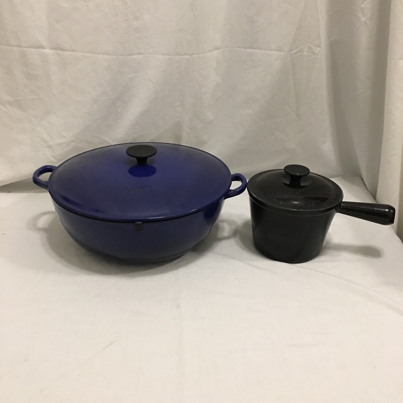 Lot 107 Le Creuset Pots