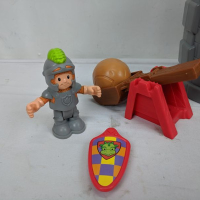 Fisher Price Little People Castle