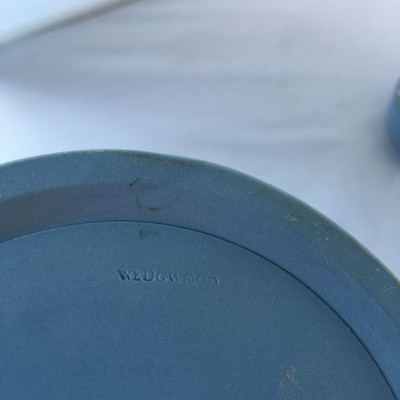 Vintage Wedgwood England jasperware blue and white candy dish