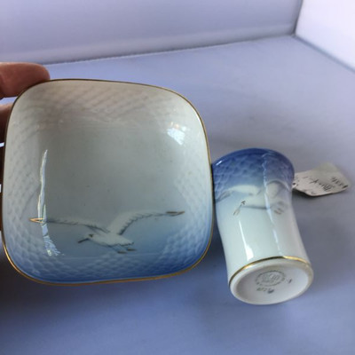 Royal Cophenagen B&G porcelain seagull toothpick / cigarette holder and square dish made in Denmark