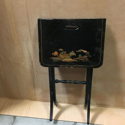ANTIQUE HAND PAINTED FOLDING CHINESE SMALL TABLE