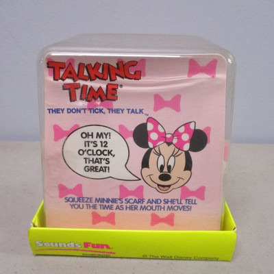 Minnie Mouse Talking Time Watch