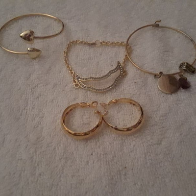Jewelry 16 