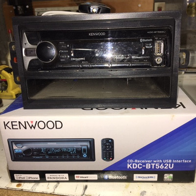 Kenwood KDC-BT562U Receiver