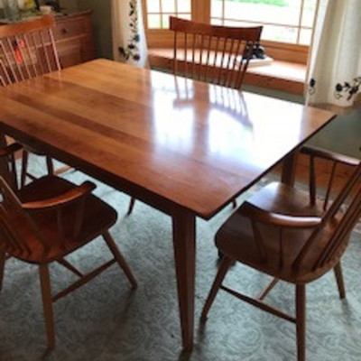Cherry Dining Table & Four Chairs