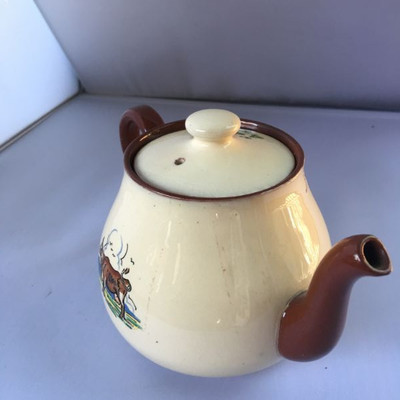 Vintage  Irish Teapot Made in Republic of Ireland