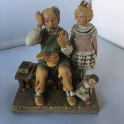 Vintage Lot of 2 Figurines: Norman Rockwell and a Squirrel candy Jar