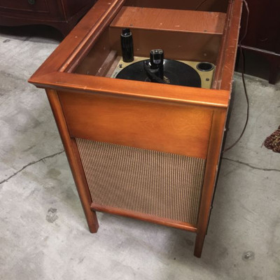 Vintage Magnavox Stereophonic 