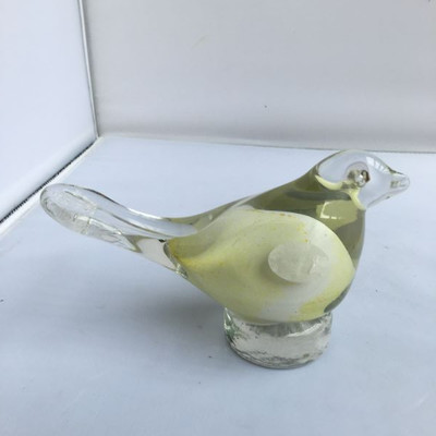 Vintage Lot of 2 Items: An American Made glass Fish and a Duncan & Miller Bird