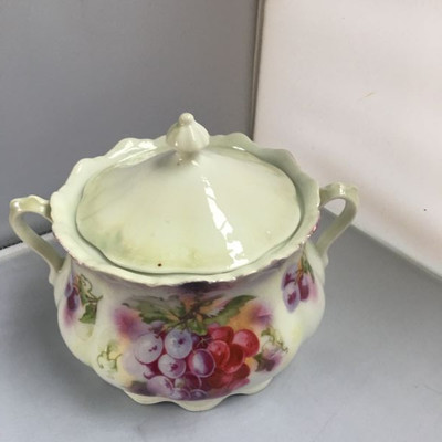 Sugar Bowl with Lid English Bone China English Porcelain