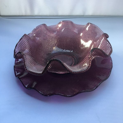 Vintage Amethyst Art Glass Candy Dish/bowl Ruffled Edge Excellent condition 24 Plates or 12 Sets
