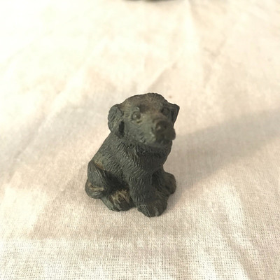 Lot 25 - Two Sandicast Dog Ornaments and More