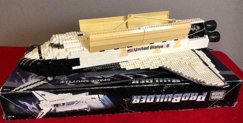 Lot 214 Megabloks Probuilders SPACE Shuttle US