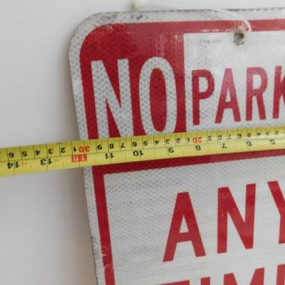 Commercial Metal No Parking Anytime Road Sign