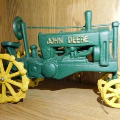 Cast Iron John Deere Tractor Toy 10