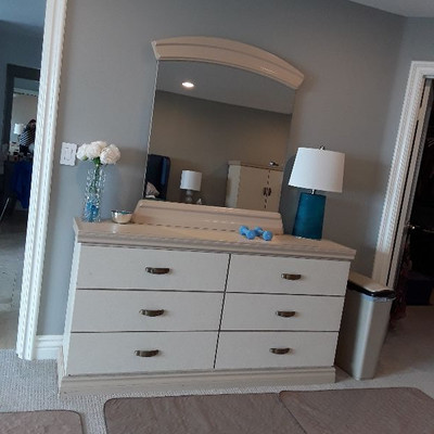 DRESSER AND MIRROR