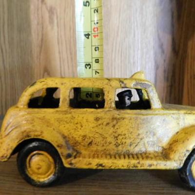 Cast Iron Taxi Cab Vintage Toy 6