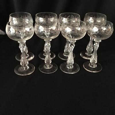 Lot 56 - Etched Glassware