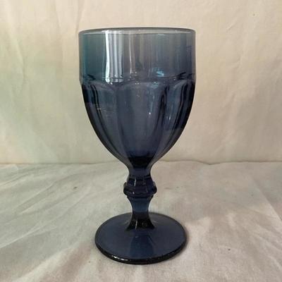Lot 60 - Wine Accoutrements 