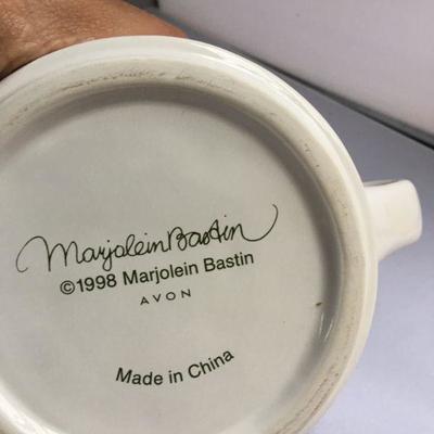 Vintage  Avon Tea Bowl by Marjolein Bastin