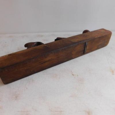 Large Antique Oak Wood Plane with Blade 22