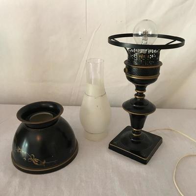 Lot 93 - Metal Lantern Lamp with Plant Stand