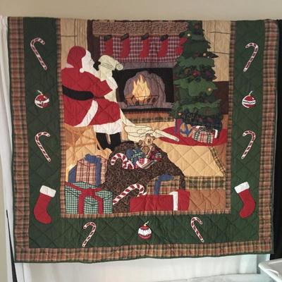Lot 105 - Christmas Decorations