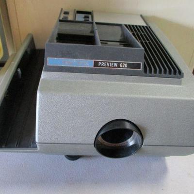 Lot 1 - Honeywell Preview Slide Projector