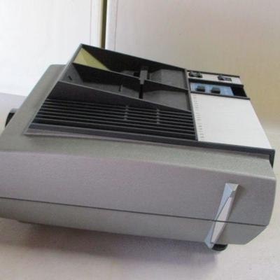 Lot 1 - Honeywell Preview Slide Projector