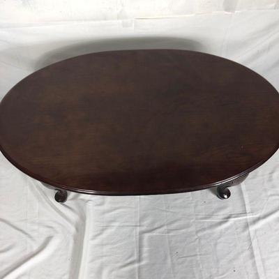 Lot 43 ~ Bombay Company oval Coffee Table with Queen Anne Legs