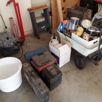 Estate sale photo
