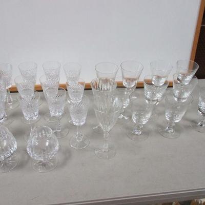 Lot 13 - Wine & Brandy Glasses