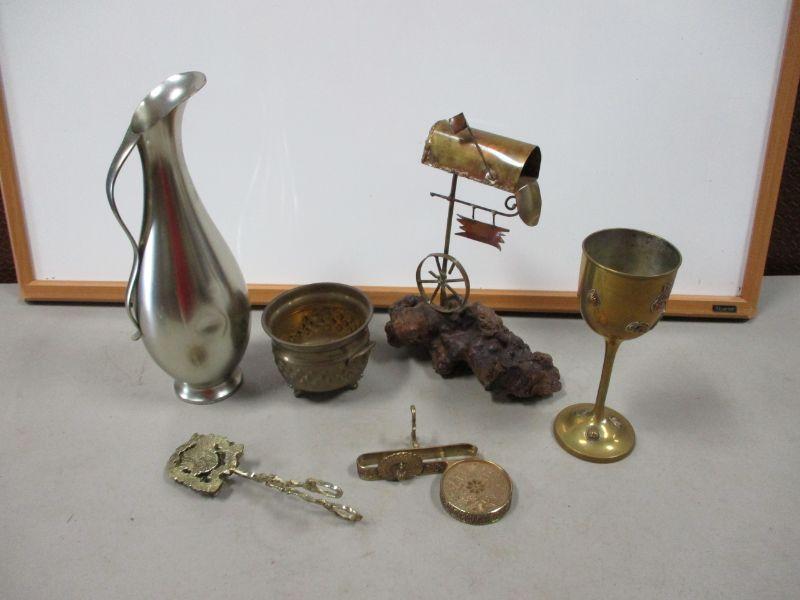 Lot 21 Decorative Brass Items