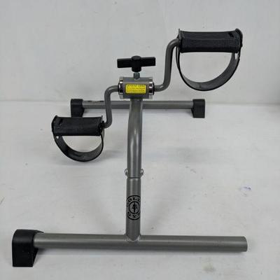 Pedal Exerciser by Gold's Gym Stamina. Missing 1 stability foot