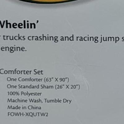 Crayola Four Wheelin' Monster Trucks Twin Comforter Set - New