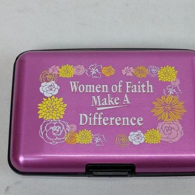 Women of Faith Make A Difference Card Holder, Purple/Pink - New