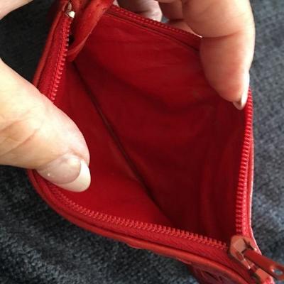 VINTAGE RED INTRECCIATO BOTTEGA VENETA COIN PURSE WITH LOG