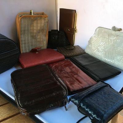Vintage Mixed Lot of Ladies Wallets Mostly Leather