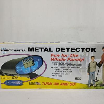 Bounty Hunter Pioneer EX Metal Detector - New