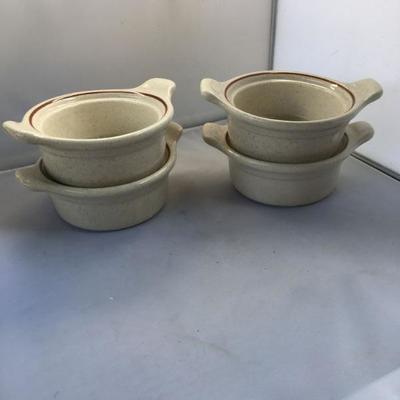 Vintage lot of FOUR Syracuse China Bowls 
