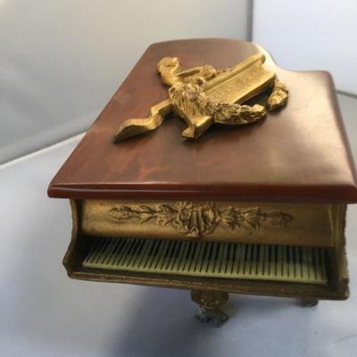 Vintage Music Player When You Open the Top