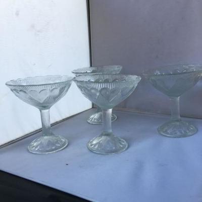Vintage :Lot of FOUR Ice Cream Coupes