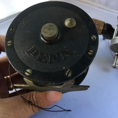 Vintage Pair of Vintage Fishing Reels