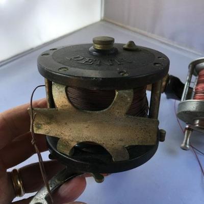 Vintage Pair of Vintage Fishing Reels